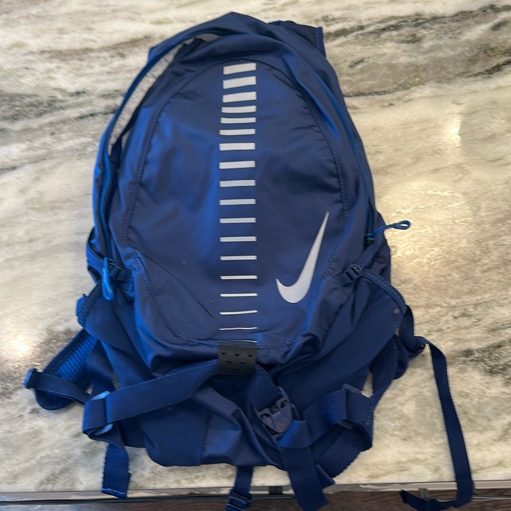 Almost new, slimline Nike back back